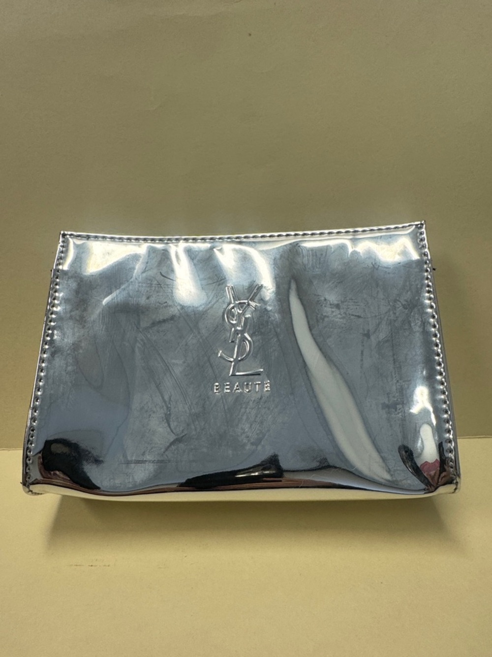 YSL Silver Metallic Snap Loveshine Leather Cosmetic Pouch + Y & Libre Mini $100 - Picture 4 of 8